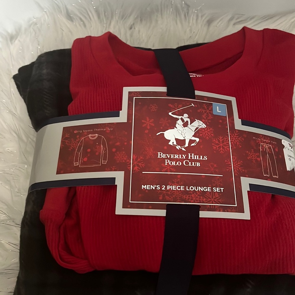 New Beverly Hills Polo Club 2 piece lounge set in Large